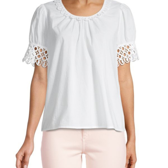 Faith & Zoe Eyelet Trim White Top Size M - Picture 1 of 5